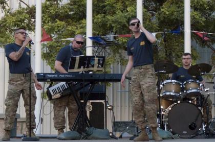 US Army 10th Mountain Division Rock Band
