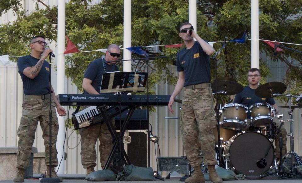 US Army 10th Mountain Division Rock Band